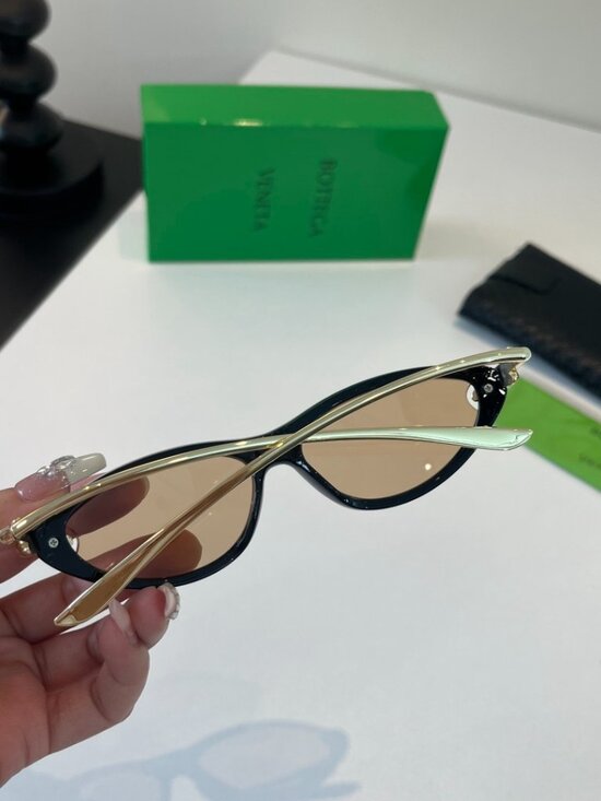 Bottega Veneta Classic Cat-Eye Black Frame Sunglasses with Metal Knot Detail